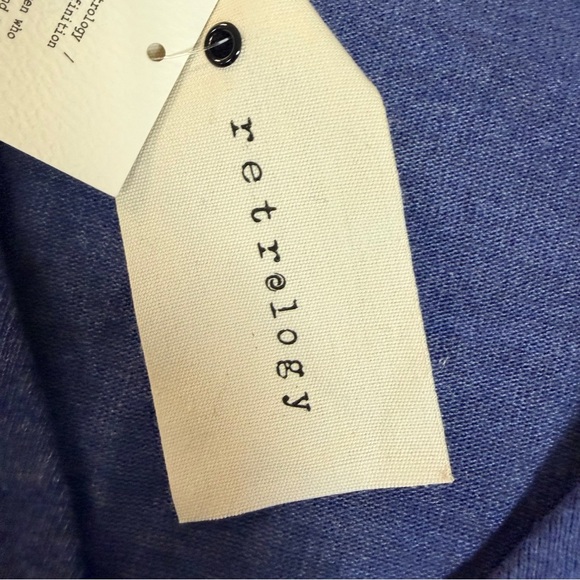 Retrology Women's Blue & Black V-Neck Soft Pull Over Top Button Accents- 1X- NWT - Picture 7 of 14